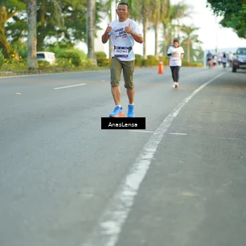 Runner Photo 7758746