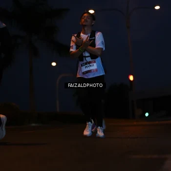 Runner Photo 7758761