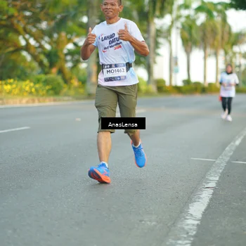 Runner Photo 7758780