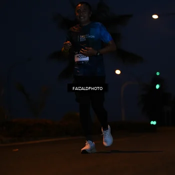 Runner Photo 7758781