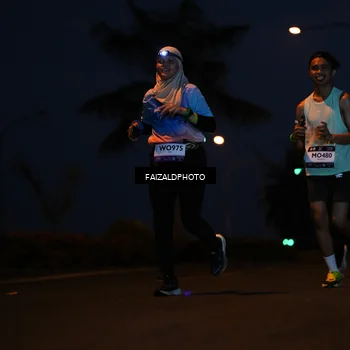Runner Photo 7758789