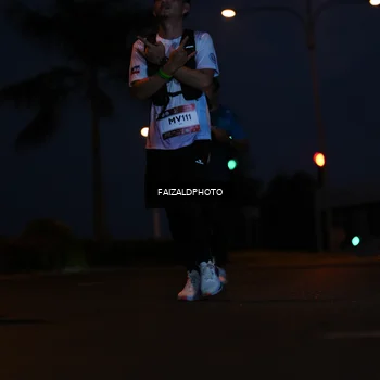 Runner Photo 7758791