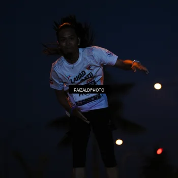 Runner Photo 7758846