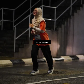 Runner Photo 7758850