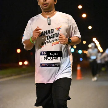 Runner Photo 7758880