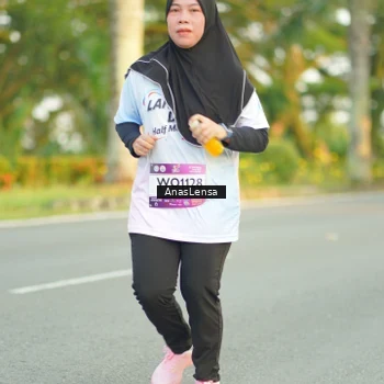 Runner Photo 7758939