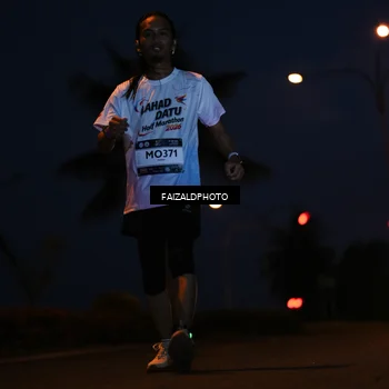 Runner Photo 7758957