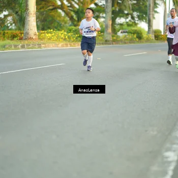 Runner Photo 7758979
