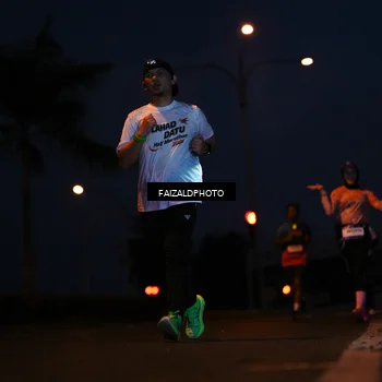 Runner Photo 7758980