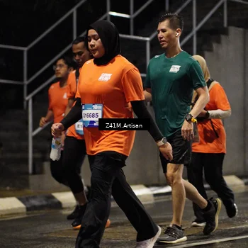 Runner Photo 7758990