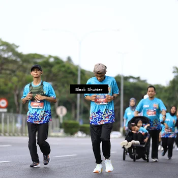 Runner Photo 7758996