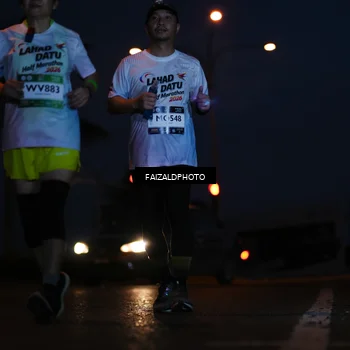 Runner Photo 7759018