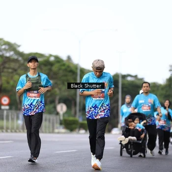 Runner Photo 7759025