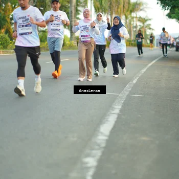Runner Photo 7759029