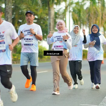 Runner Photo 7759040