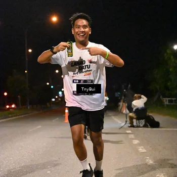 Runner Photo 7759051