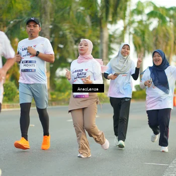 Runner Photo 7759054