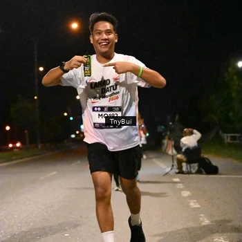 Runner Photo 7759065