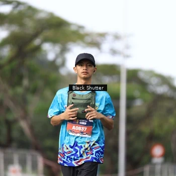 Runner Photo 7759089