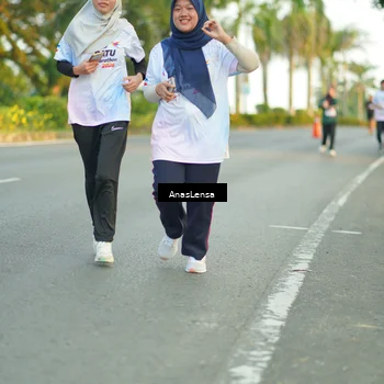 Runner Photo 7759094