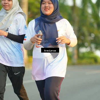 Runner Photo 7759110