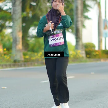 Runner Photo 7759121