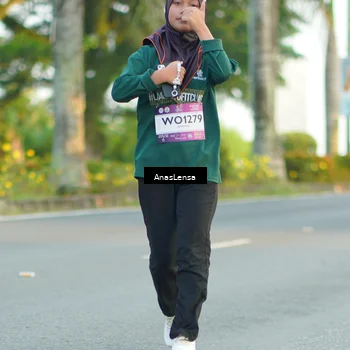 Runner Photo 7759131