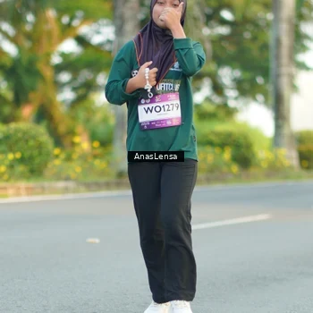 Runner Photo 7759137