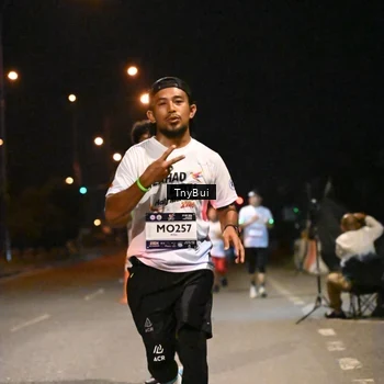 Runner Photo 7759144