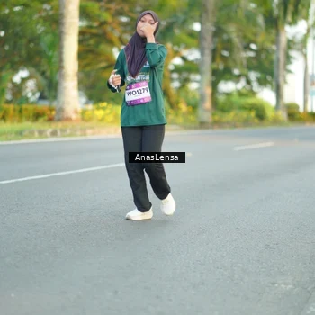 Runner Photo 7759157