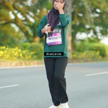 Runner Photo 7759159