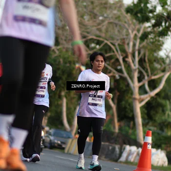 Runner Photo 7759197