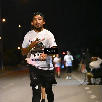 Runner Photo 7759211