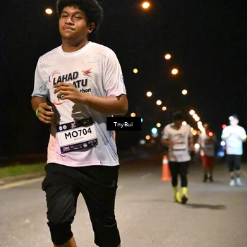 Runner Photo 7759238