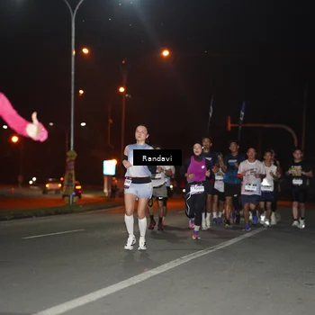 Runner Photo 7759261