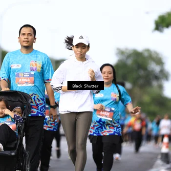 Runner Photo 7759276