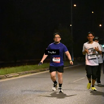 Runner Photo 7759337