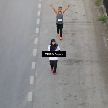 Runner Photo 7759341