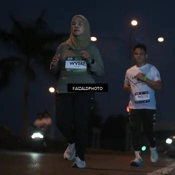 Runner Photo 7759352