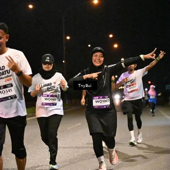 Runner Photo 7759424