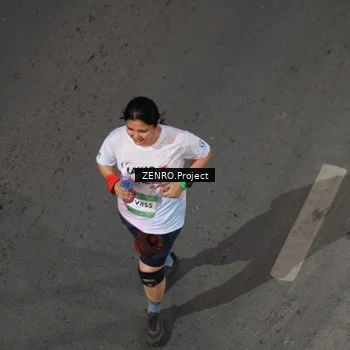 Runner Photo 7759473