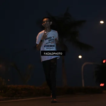 Runner Photo 7759496