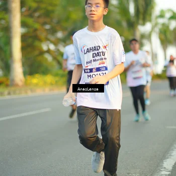 Runner Photo 7759512