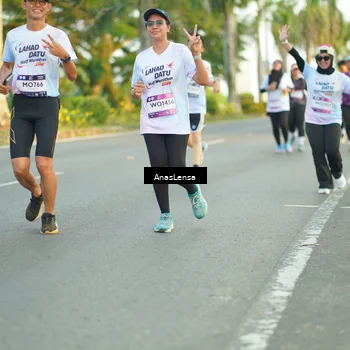 Runner Photo 7759518