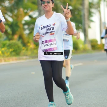 Runner Photo 7759532