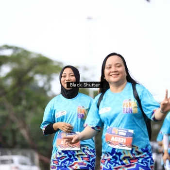 Runner Photo 7759551