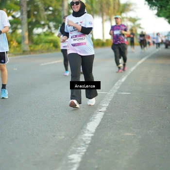 Runner Photo 7759557