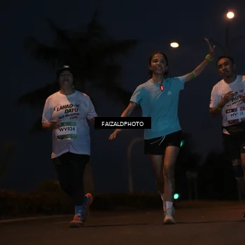Runner Photo 7759565