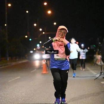 Runner Photo 7759572