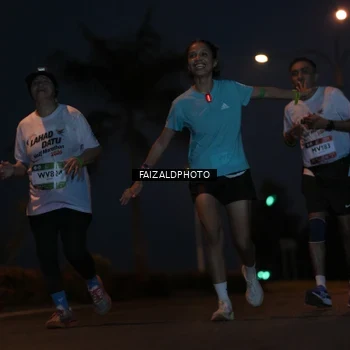 Runner Photo 7759576